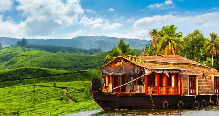 Munnar  –  Alleppey